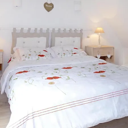 1 Bedroom Cozy In L'auber Semesterbostad Ectot-l'Auber